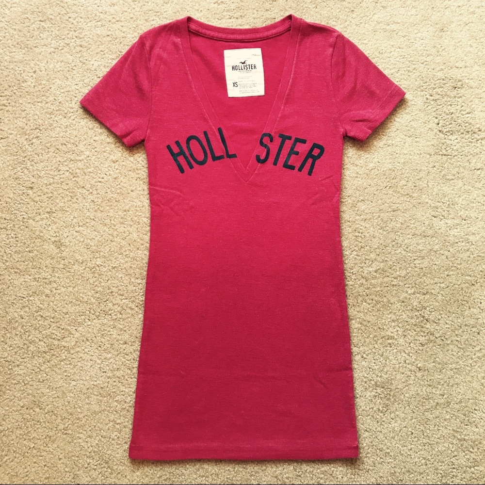 Fitted Hollister T-Shirt!