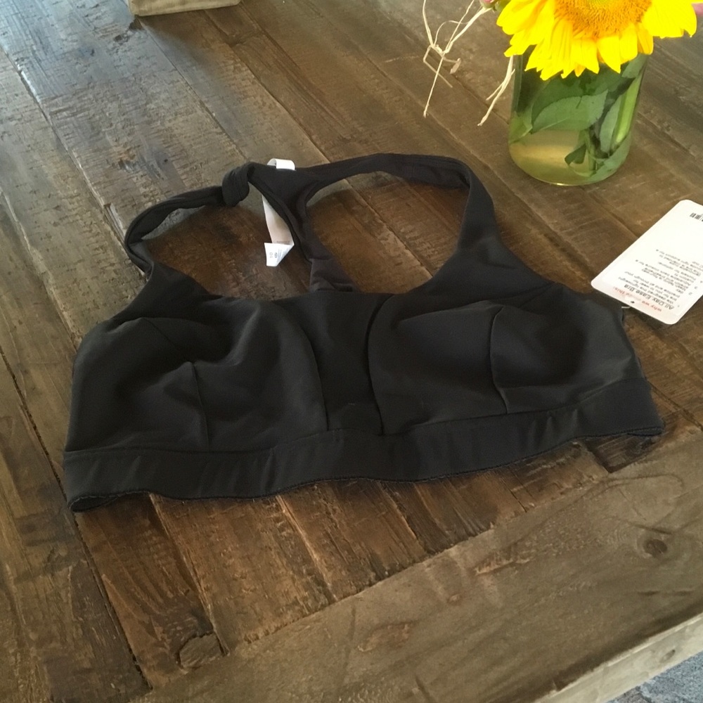 NWT Lululemon Workout Top!