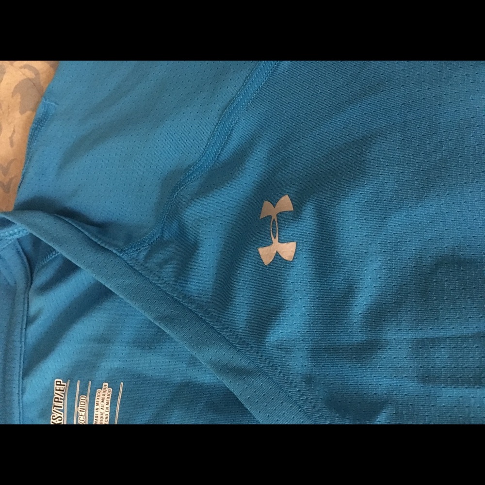 Under armour heat gear shirt