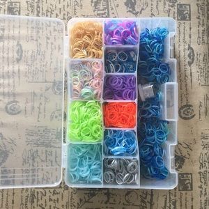 Rainbow loom bands