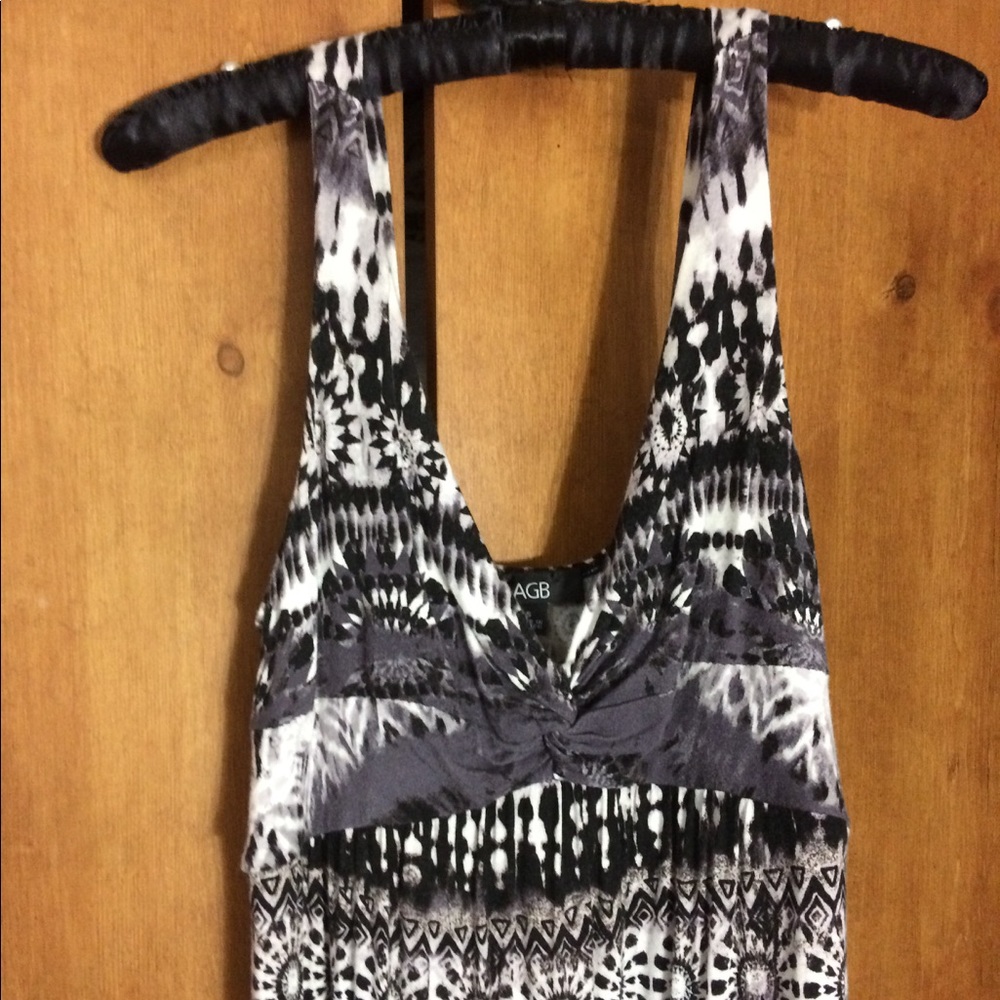 AGB maxi dress size small