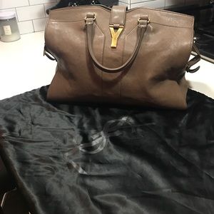 YSL Saint Laurent Cabas Chyc : Authentic Taupe L