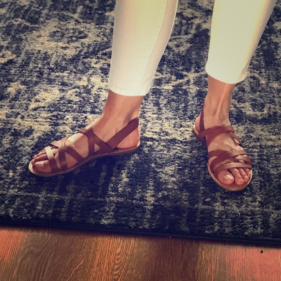 Madewell Shoes - NEW Madewell Tan Leather Sandals Size 8