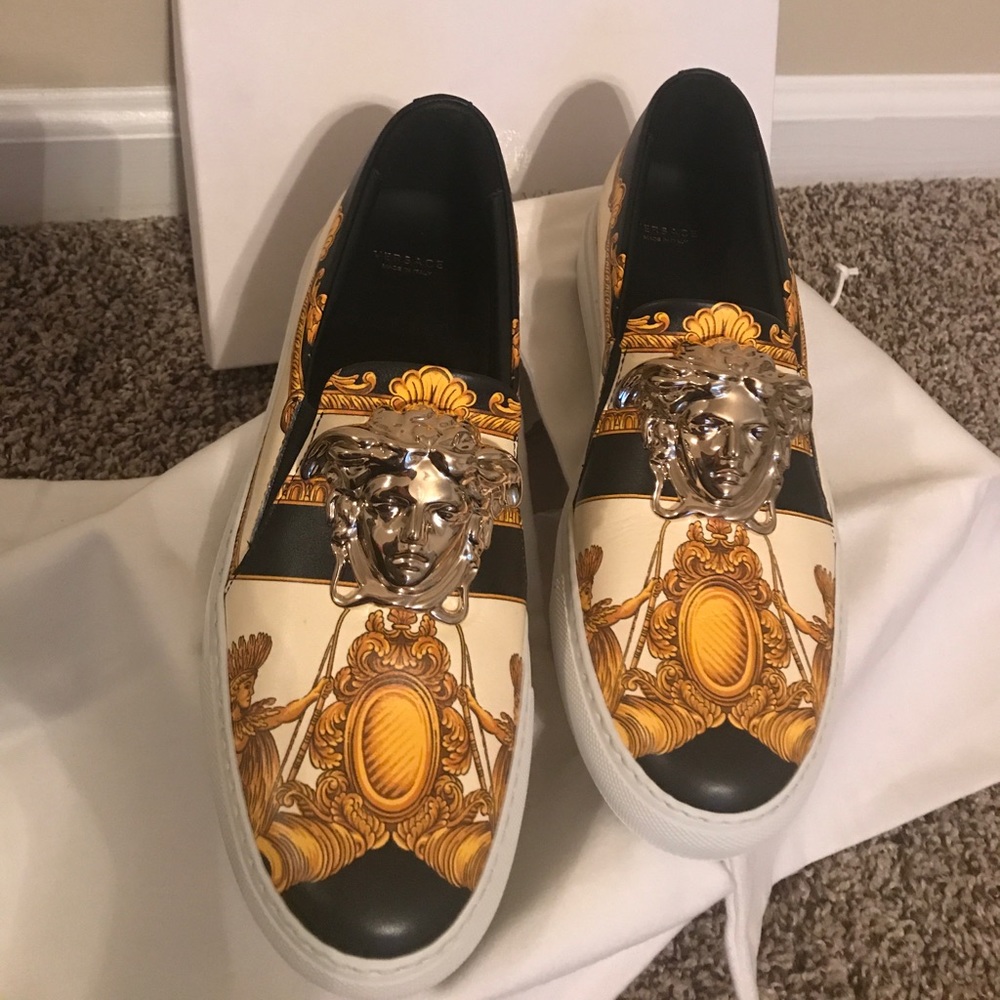 Women Versace slip on
