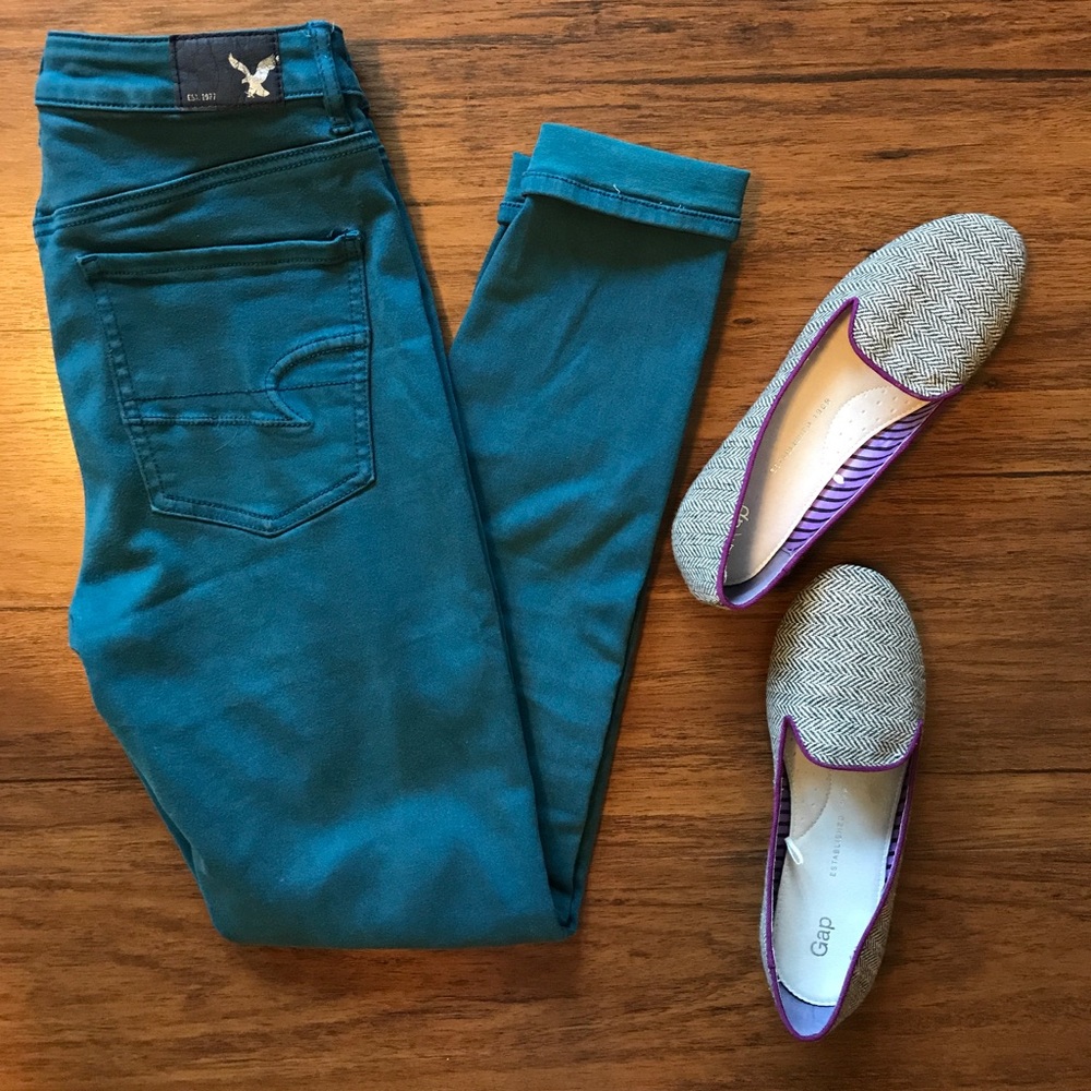 SOLD {AEO} Teal Jeggings