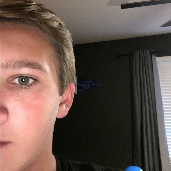 Meet your Posher, Jj - Picture 1 of 1