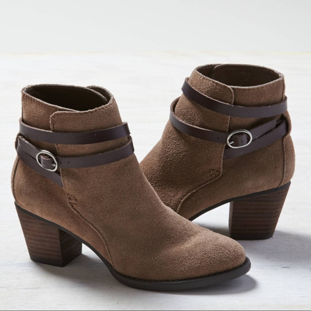 Cognac AEO Buckle Strap Bootie