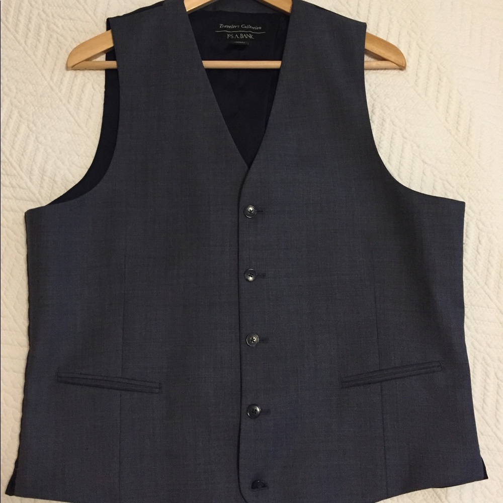 Jos. A Bank Traveler Collection Tailored Fit Vest