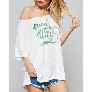 Off the shoulder tee