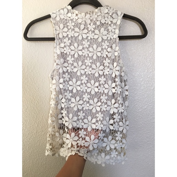 Cream Lace Top - Picture 2 of 3