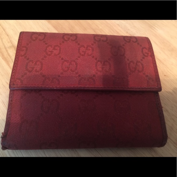 gucci gg canvas wallet