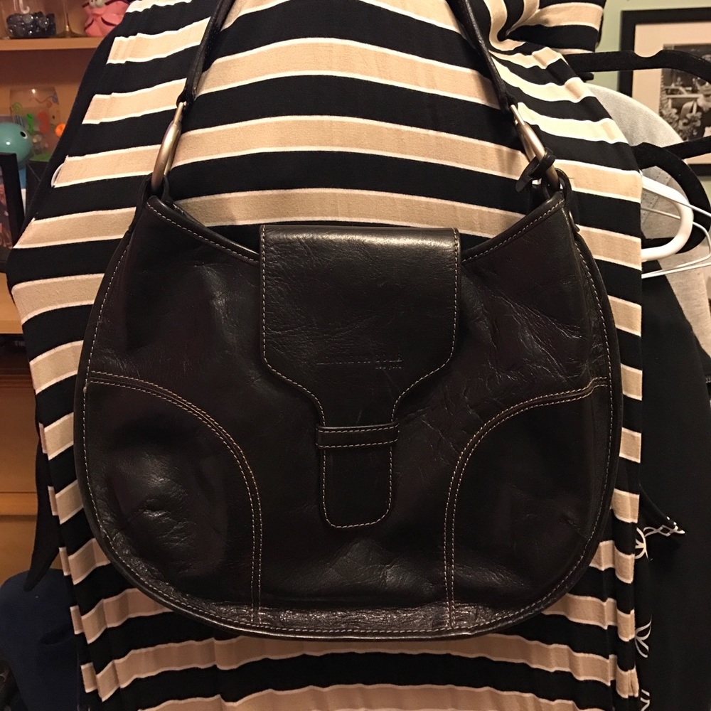 Authentic Kenneth Cole handbag