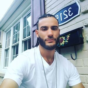 Meet your Posher, Sam