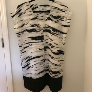 Abstract print dress.