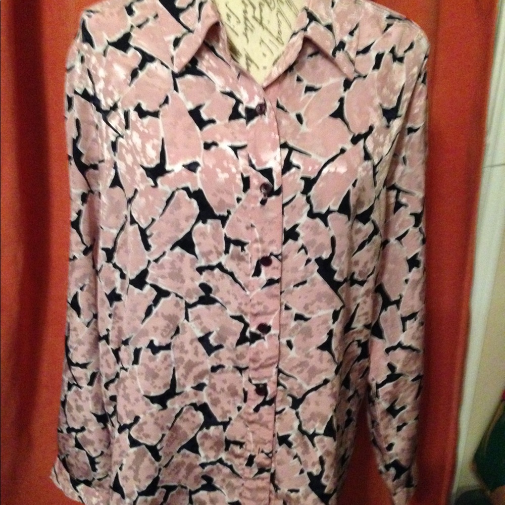 DA RUE California Silky Long Sleeve Blouse EUC