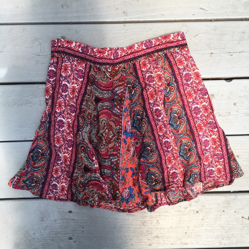 Everlay skirt
