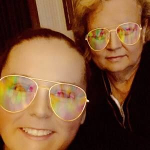 Meet your Posher, Sabrina