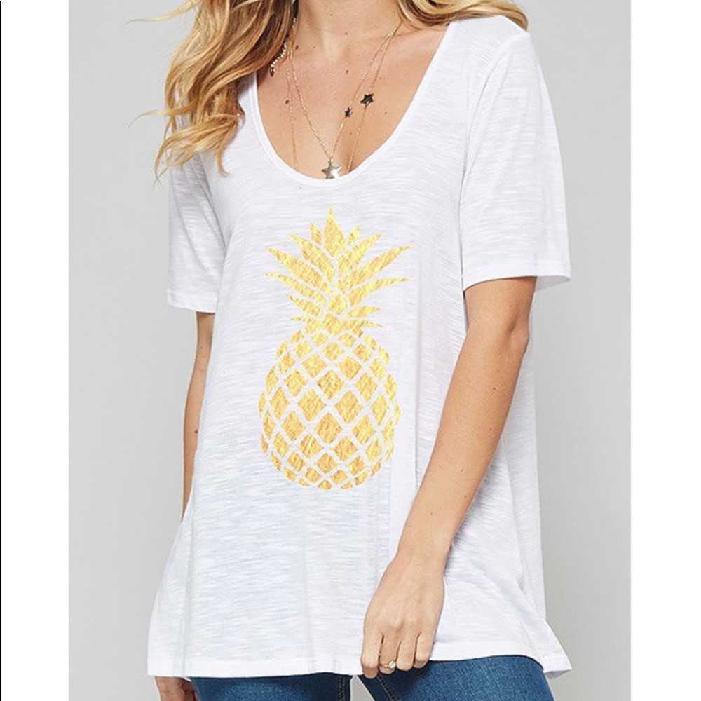 Pineapple tee