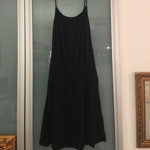 Jersey dress. James Peres