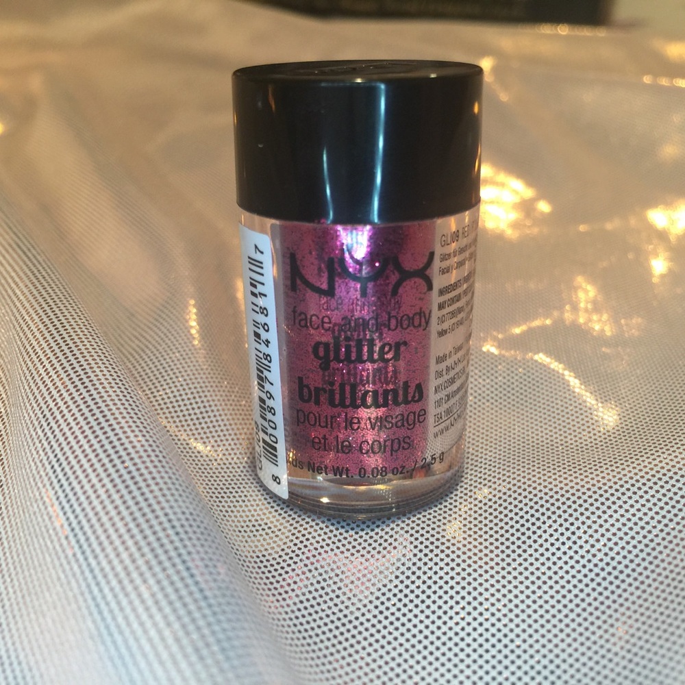 NYX Face and Body Glitter