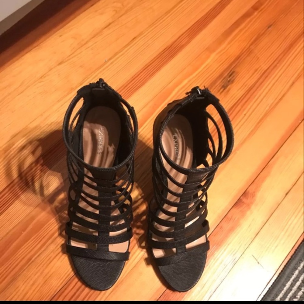 Express wedges