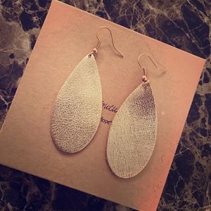 Leather Dangly Earrings