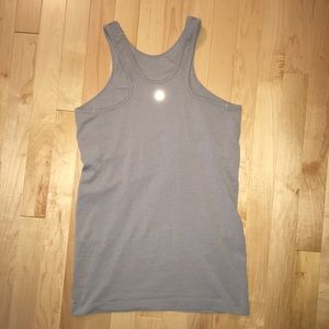 Lululemon high neck tank top