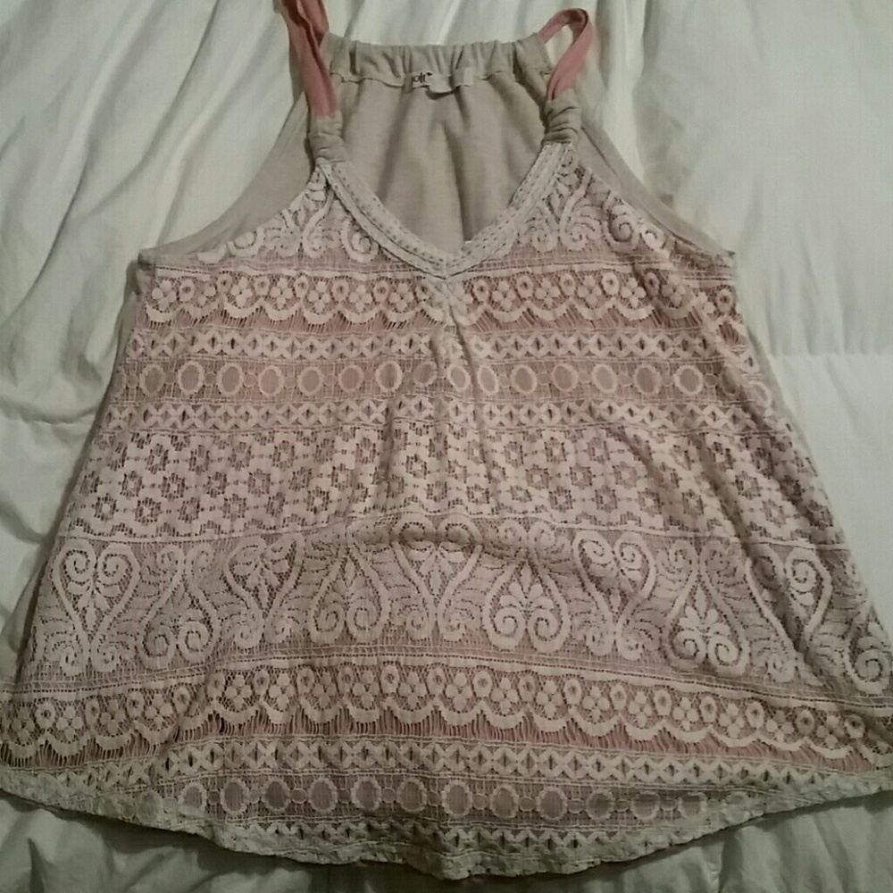 Lacy tank top. Size M.