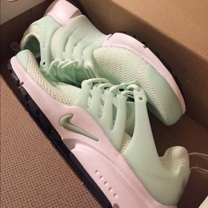 Nike Presto WOMENS
