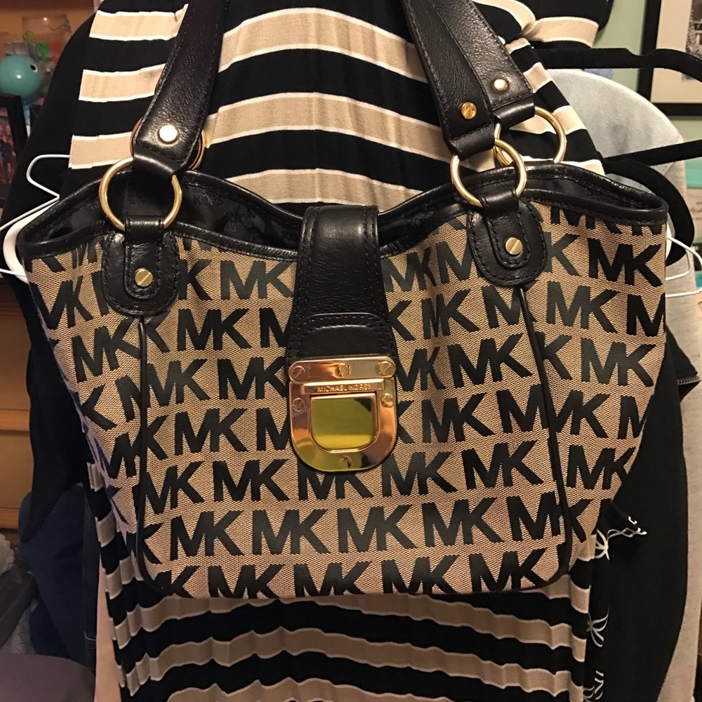 Authentic Michael Kors handbag
