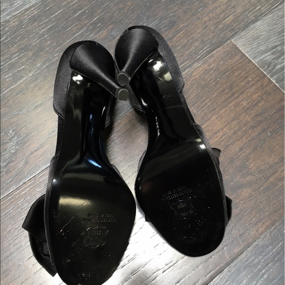 Stuart Weitzman heels - Picture 2 of 2