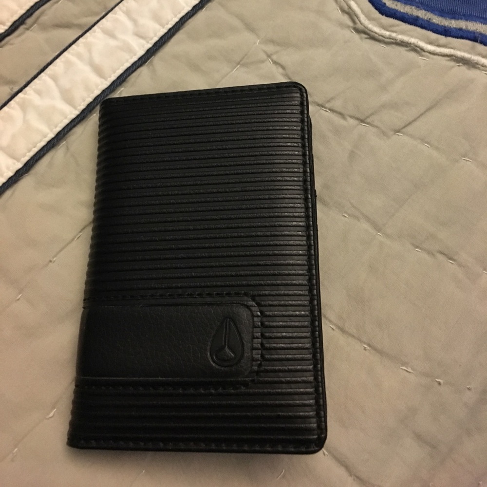Nixon Show Card Wallet