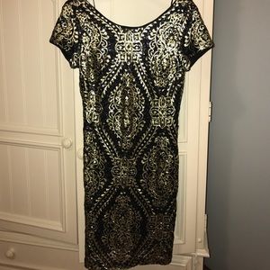 Slate & willow black and gold sequin formal dress