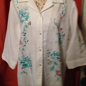 Allison Dale Crepe white Blouse with Paisley Print
