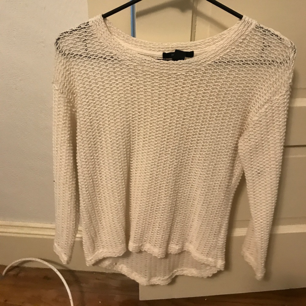 🍃 White sweater 🍃