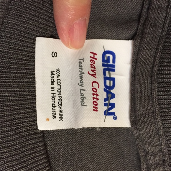 CUSTOM AIR-BRUSHED GRAPHIC ON GREY COTTON T-SHIRT - Picture 5 of 6