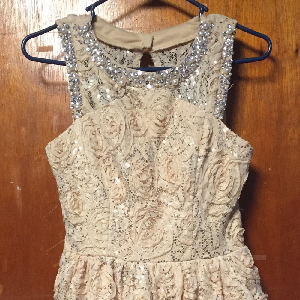 City triangles dress