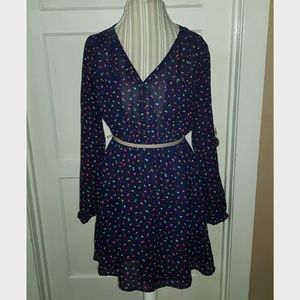 Flattering Geometric shapes dress adorable