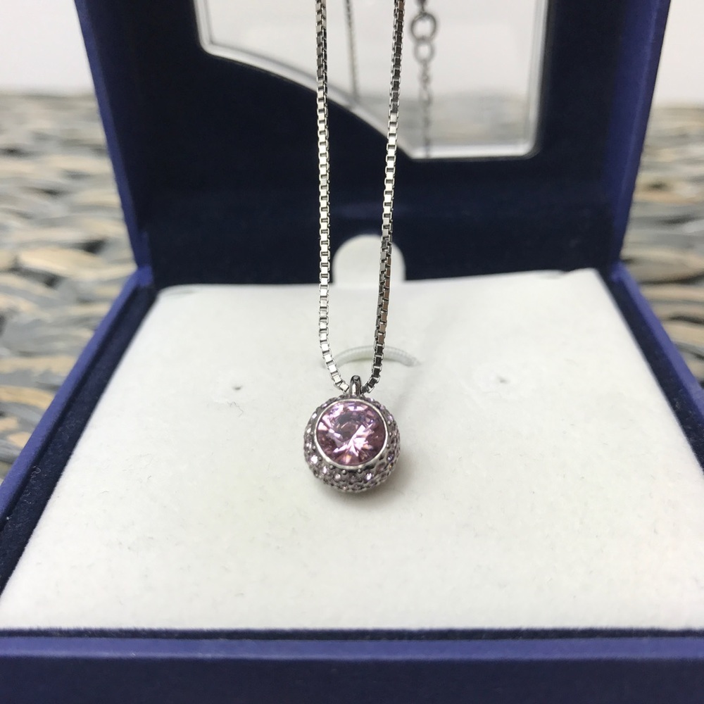 Swarovski Pendant necklace