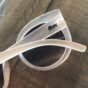 Pink Quay Australia Sunglasses