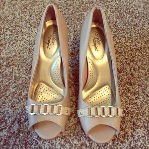 Memory Foam Peep Toe Pumps