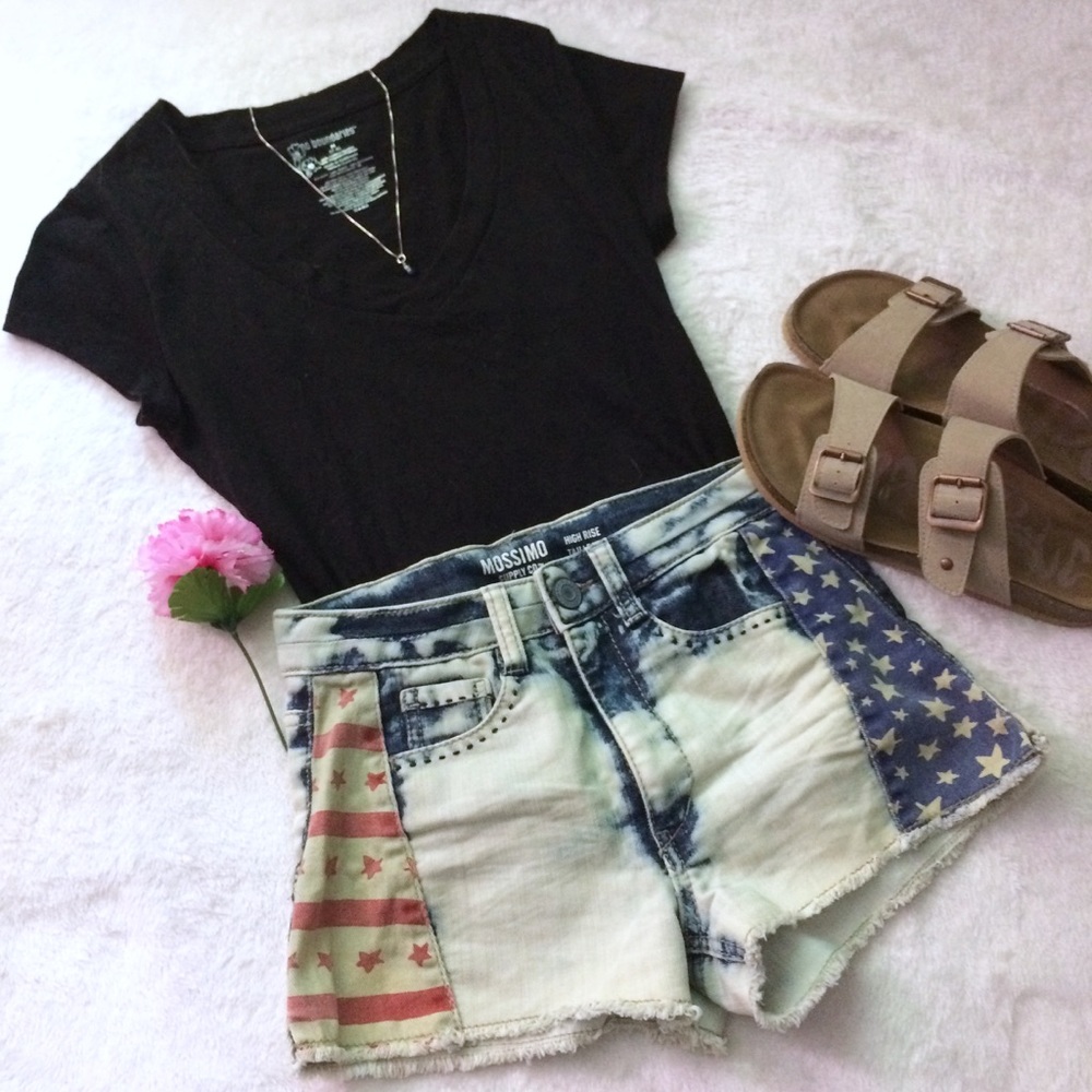 Patriotic high waisted denim shorts - Picture 2 of 7