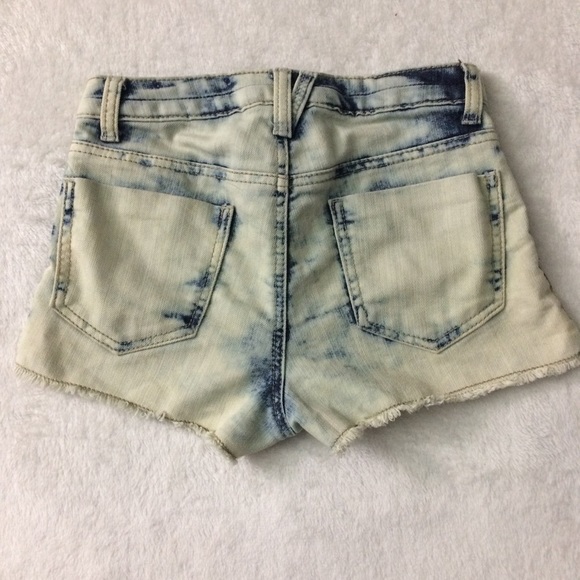 Patriotic high waisted denim shorts - Picture 4 of 7