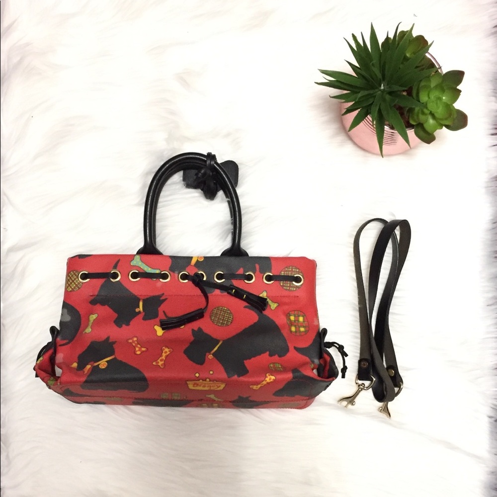 💯Dooney & Burke crossbody bag