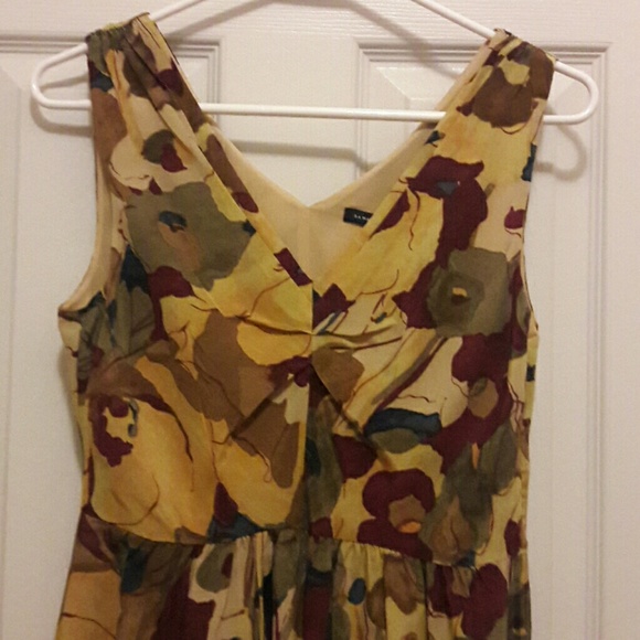 Banana Republic Rayon Dress - Picture 2 of 4