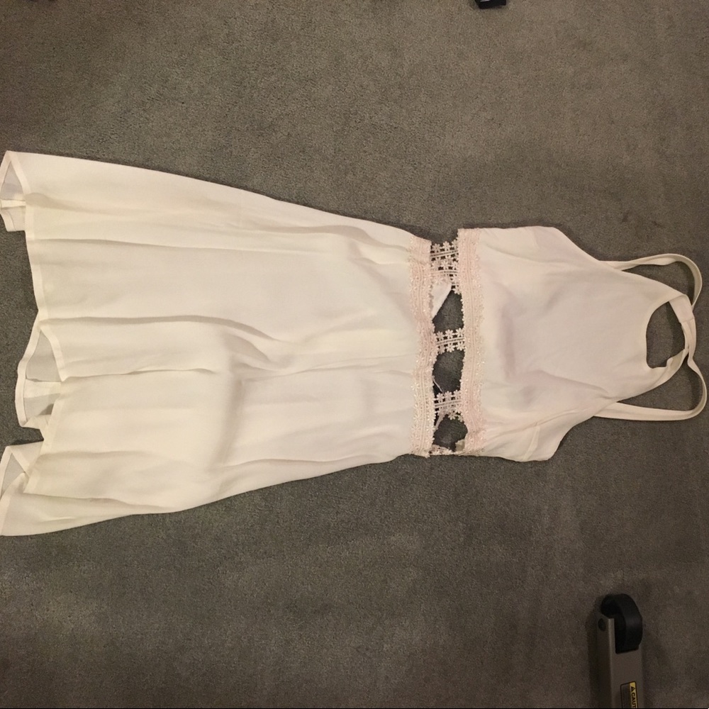 nasty gal daisy chain dress (never worn!)