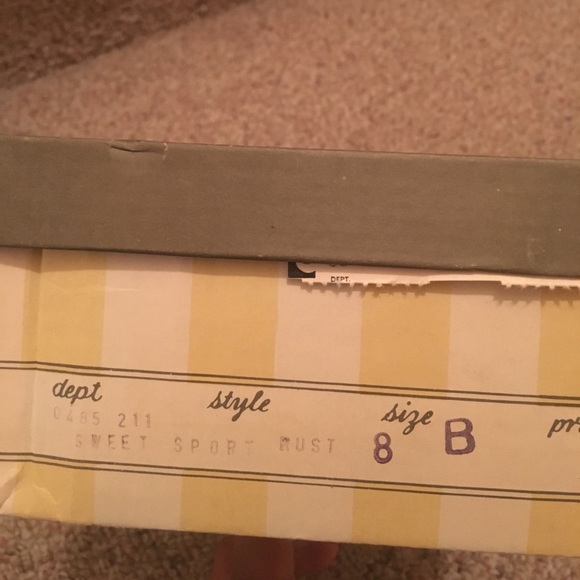 Stuart Weitzman Neiman Marcus Heels - Picture 5 of 5