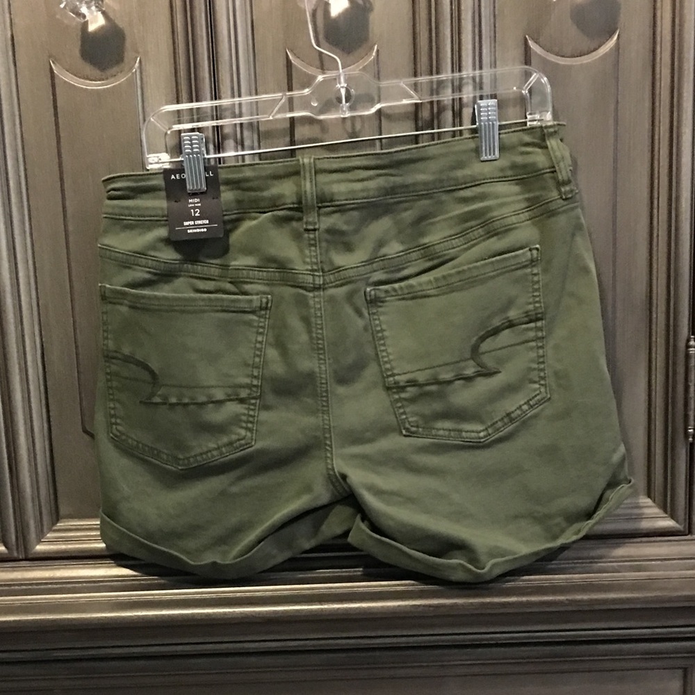 Low Rise Shorts - Picture 2 of 2
