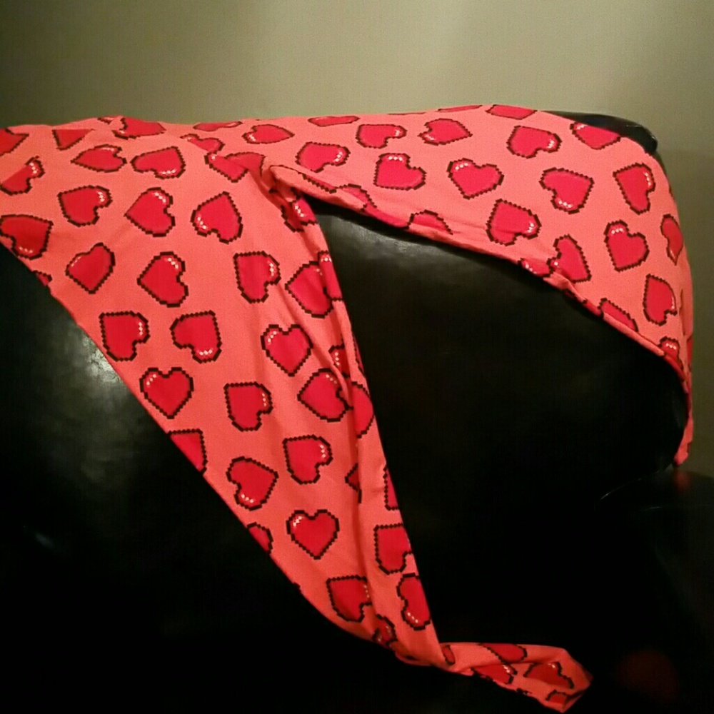 Lula Roe TC heart leggings
