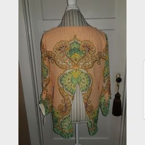 Sheer blouse super cute